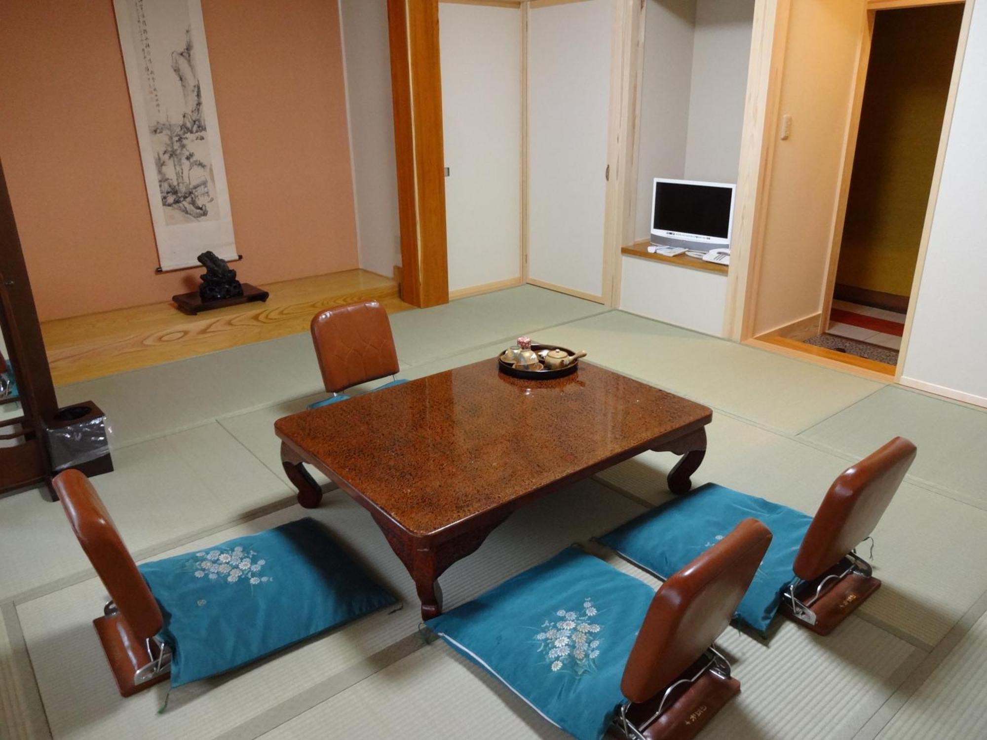 Chuokan Shimizuya Ryokan Nagano Room photo