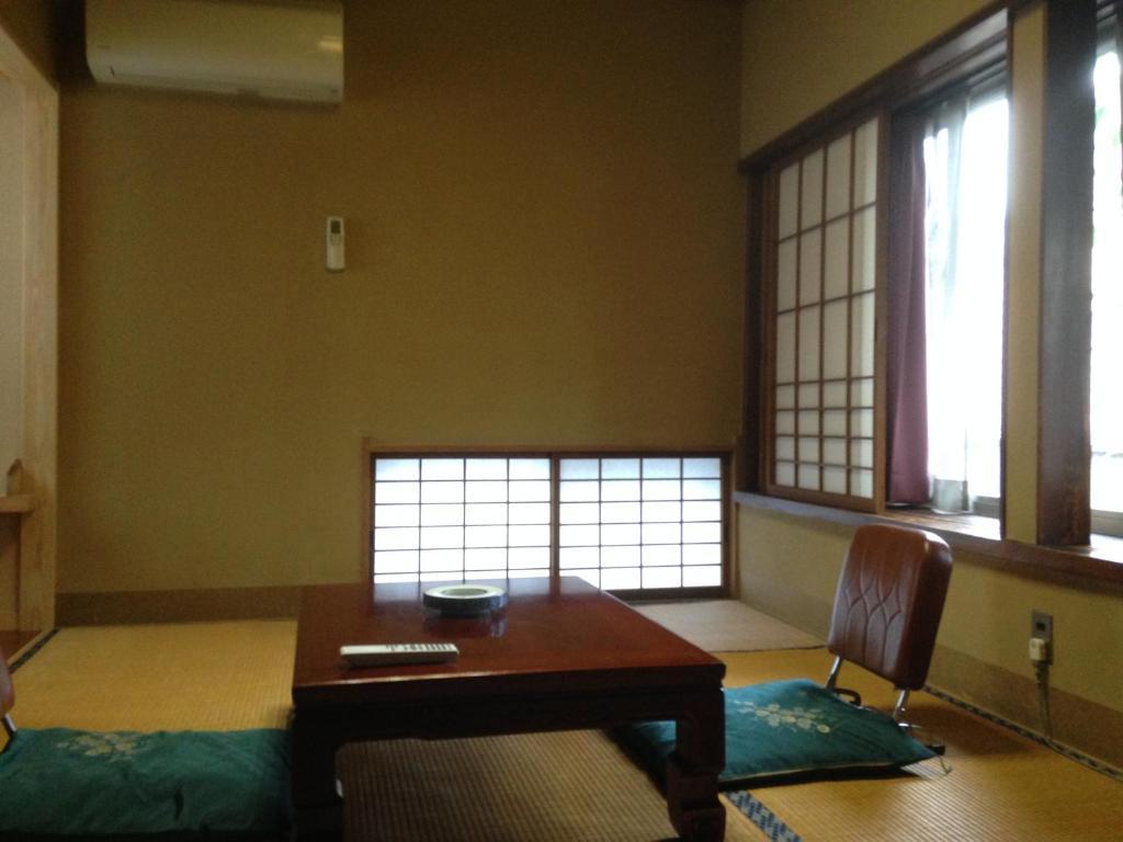 Chuokan Shimizuya Ryokan Nagano Room photo