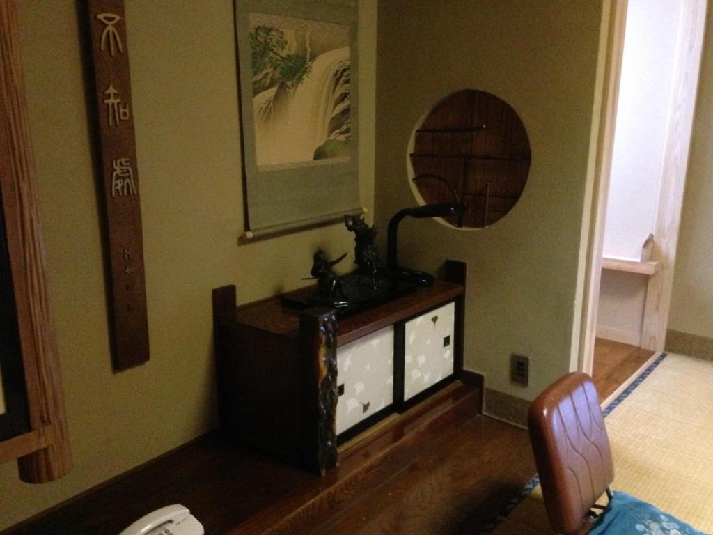 Chuokan Shimizuya Ryokan Nagano Room photo